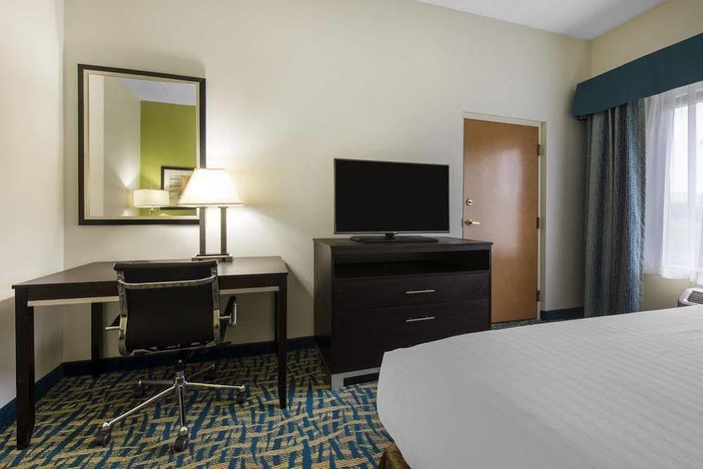 Holiday Inn Savannah South - I-95 Gateway By Ihg Джорджтаун Экстерьер фото